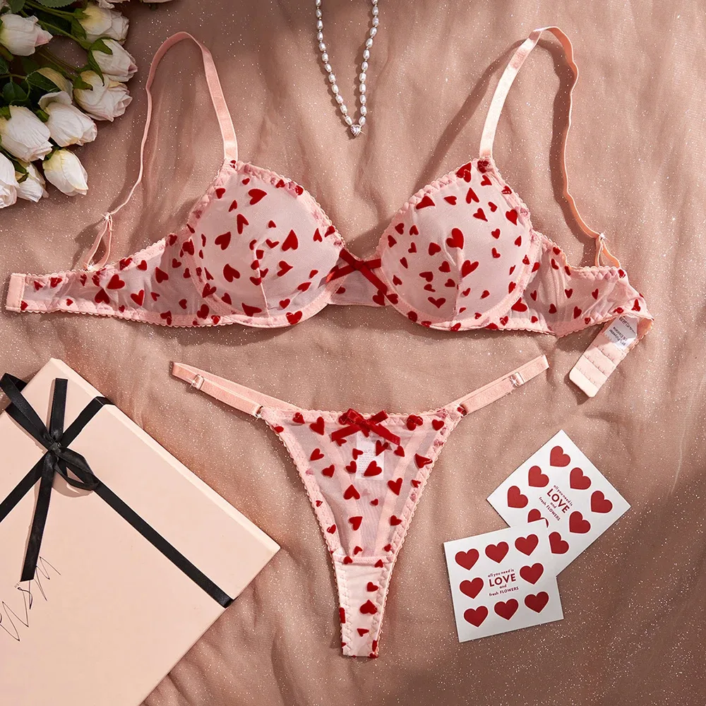Sweetheart Lace Underwire Lingerie Set